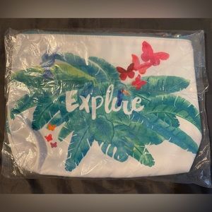 PURAVIDA “Explore” Zipper travel bag